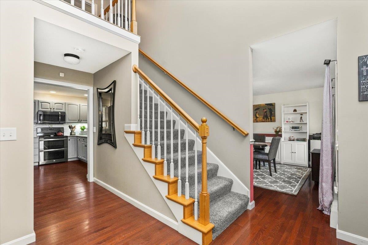 2 Greystone Terrace Hooksett, NH 03106 - Photo 9 of 39