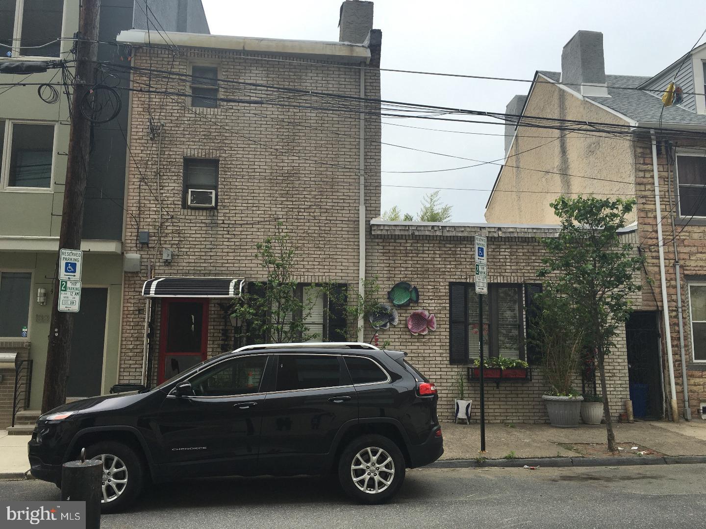 132 Melvale Street Philadelphia, PA 19125 - Photo 2 of 8