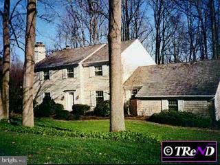 423 Round Hill Road Wayne, PA 19087 - Photo 1 of 1