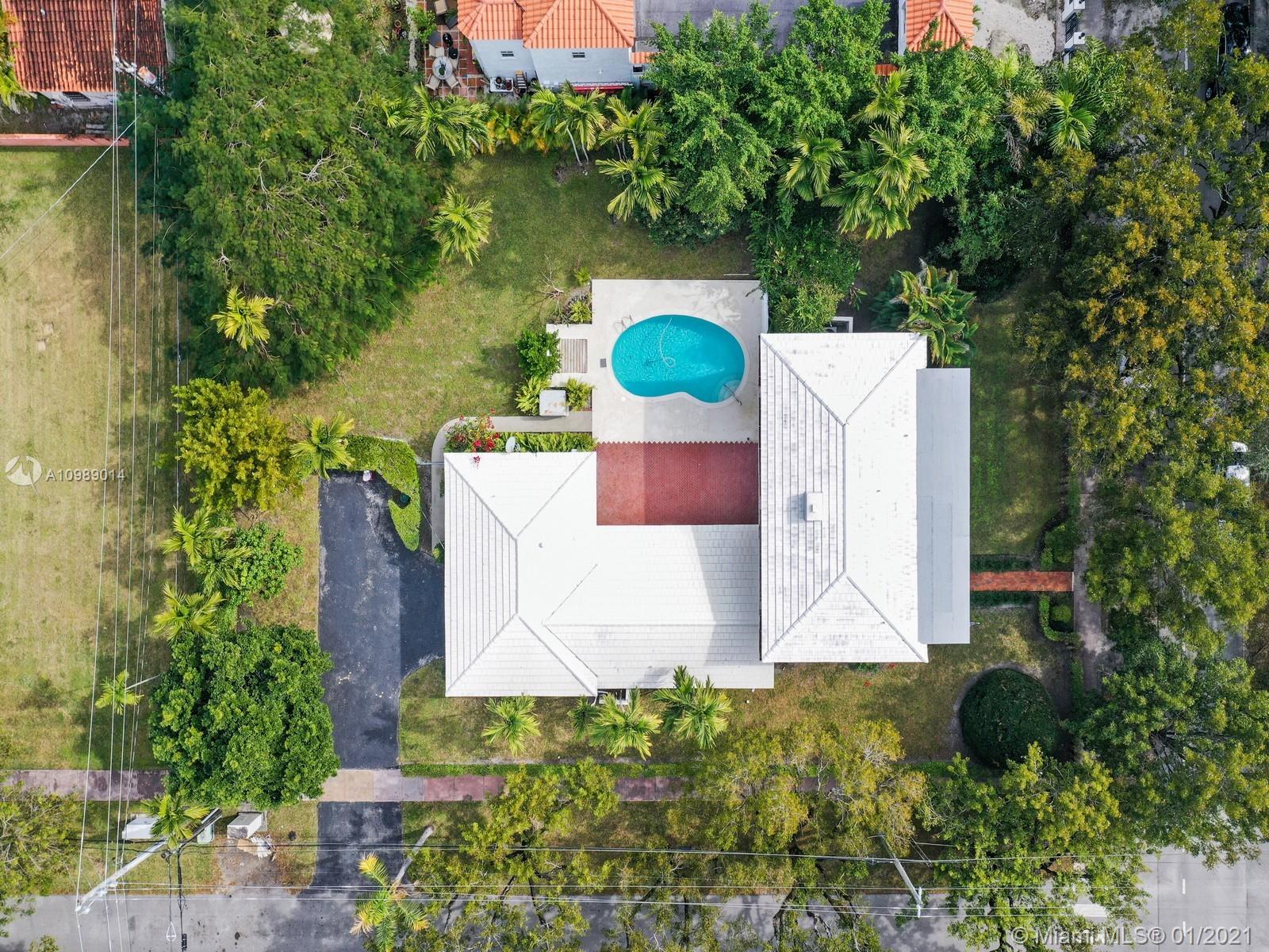 1259 Alhambra Circle Coral Gables, FL 33134 - Photo 13 of 25