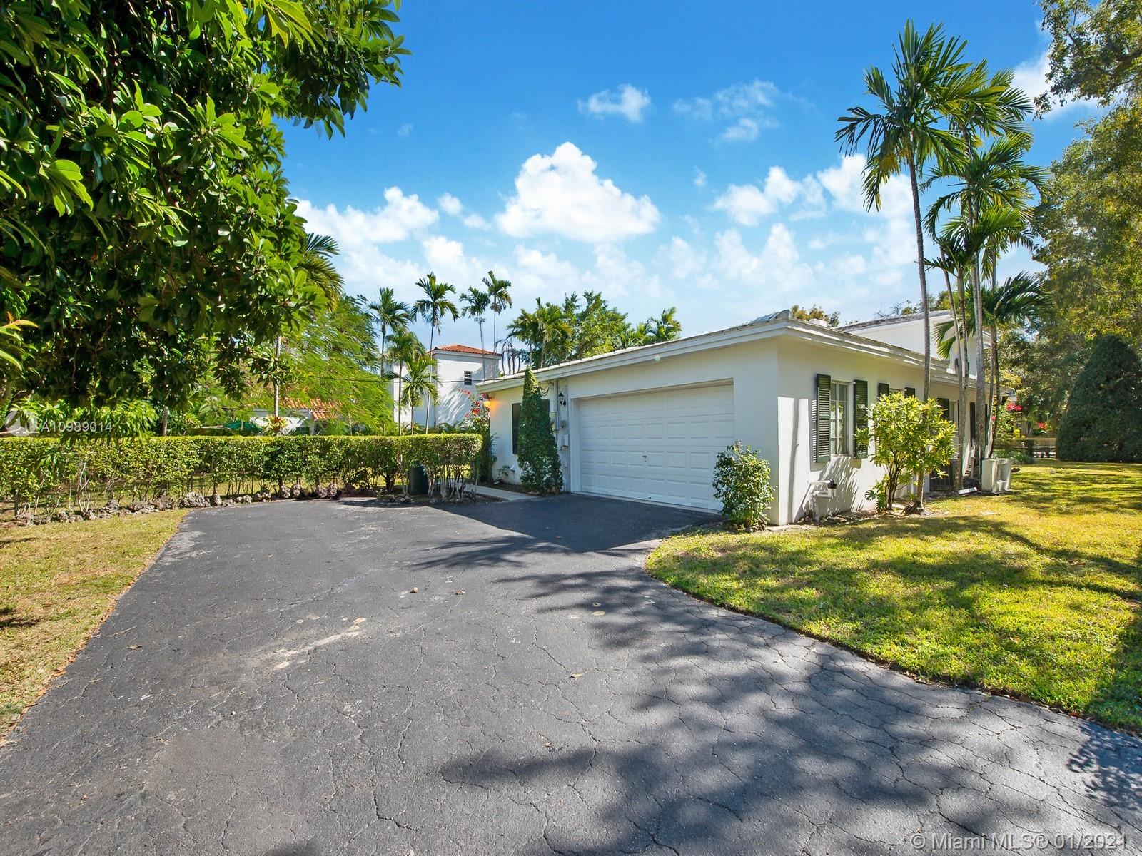 1259 Alhambra Circle Coral Gables, FL 33134 - Photo 14 of 25