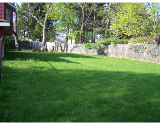 5 Oakland Road Danvers, MA 01923 - Photo 15 of 19 Gallery Image 15