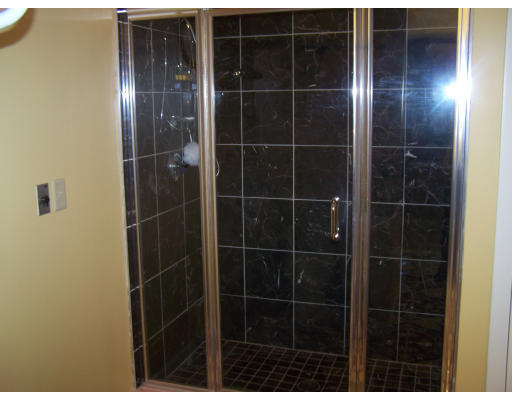5 Oakland Road Danvers, MA 01923 - Photo 10 of 19 Gallery Image 10