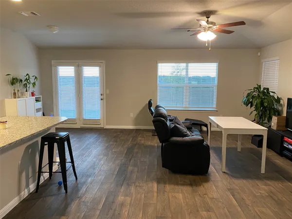 $2,399 | 10916 Defender Trail, Austin, TX 78754