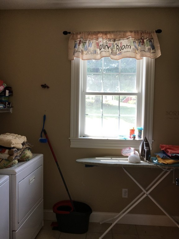 126 Howe Street East Brookfield, MA 01515 - Photo 21 of 22