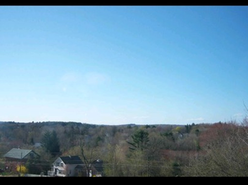 126 Howe Street East Brookfield, MA 01515 - Photo 6 of 22