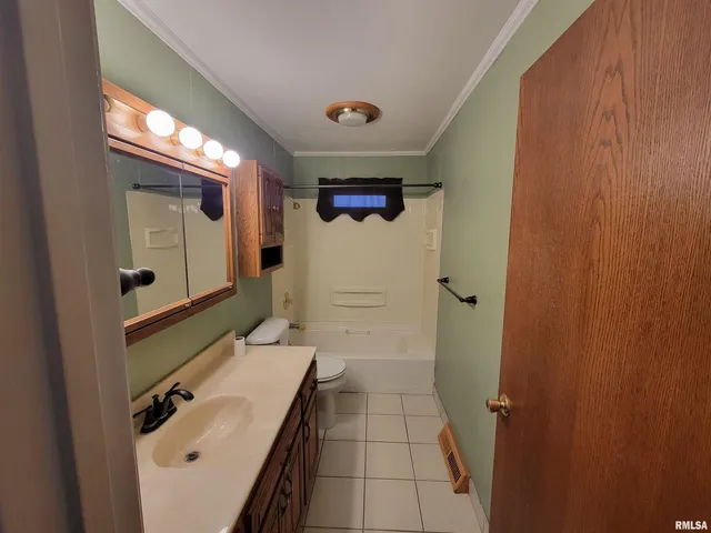 $165,000 | 129 Brentwood Drive, East Peoria, IL 61611