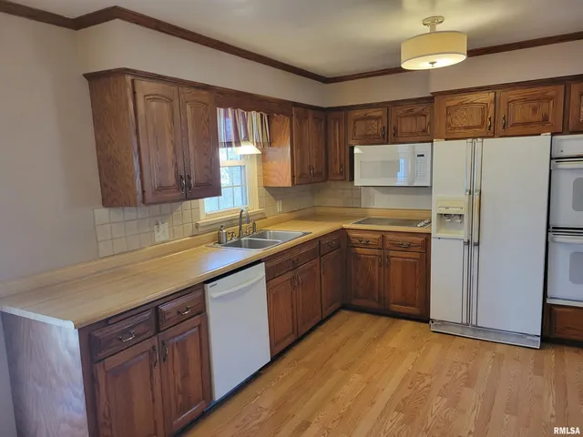 $165,000 | 129 Brentwood Drive, East Peoria, IL 61611