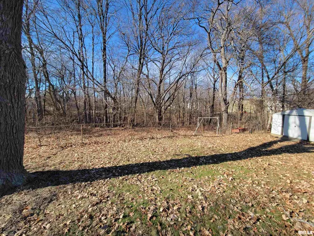 $165,000 | 129 Brentwood Drive, East Peoria, IL 61611