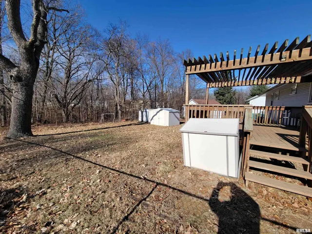 $165,000 | 129 Brentwood Drive, East Peoria, IL 61611