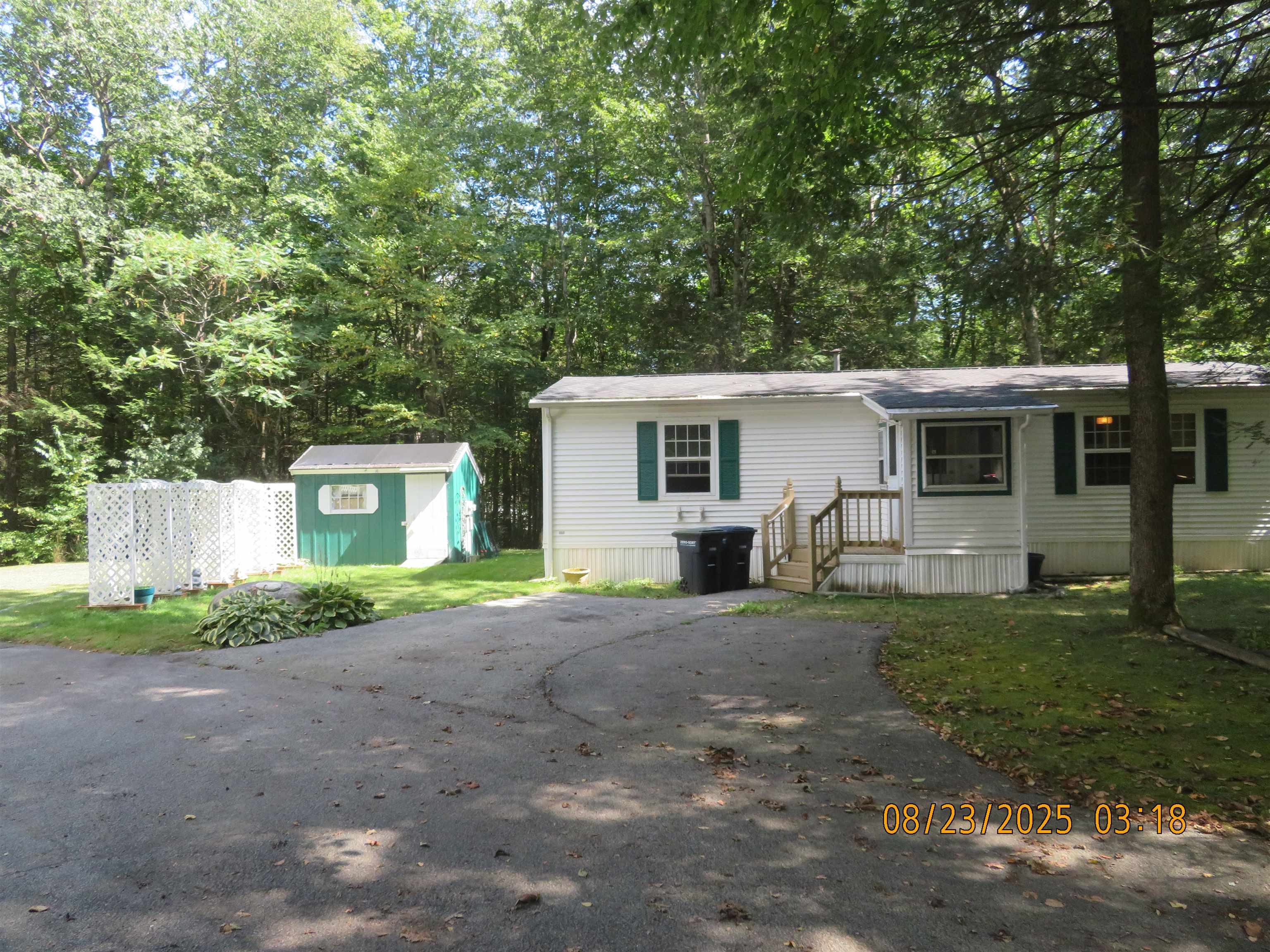 12 Hub Hollow Road Danville, NH 03819 - Photo 2 of 24