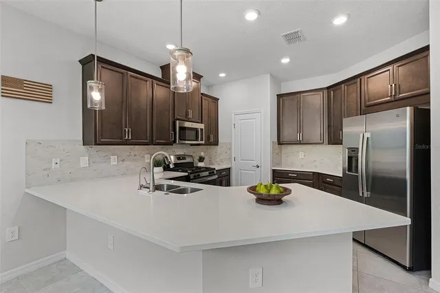 $515,000 | 2865 High Pointe Circle, Clermont, FL 34711