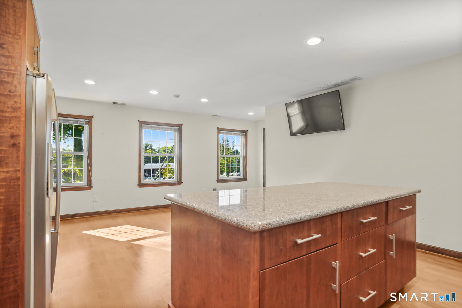 433 Post Road Darien, CT 06820 - Photo 7 of 11 a view of an entryway of house and wooden floor