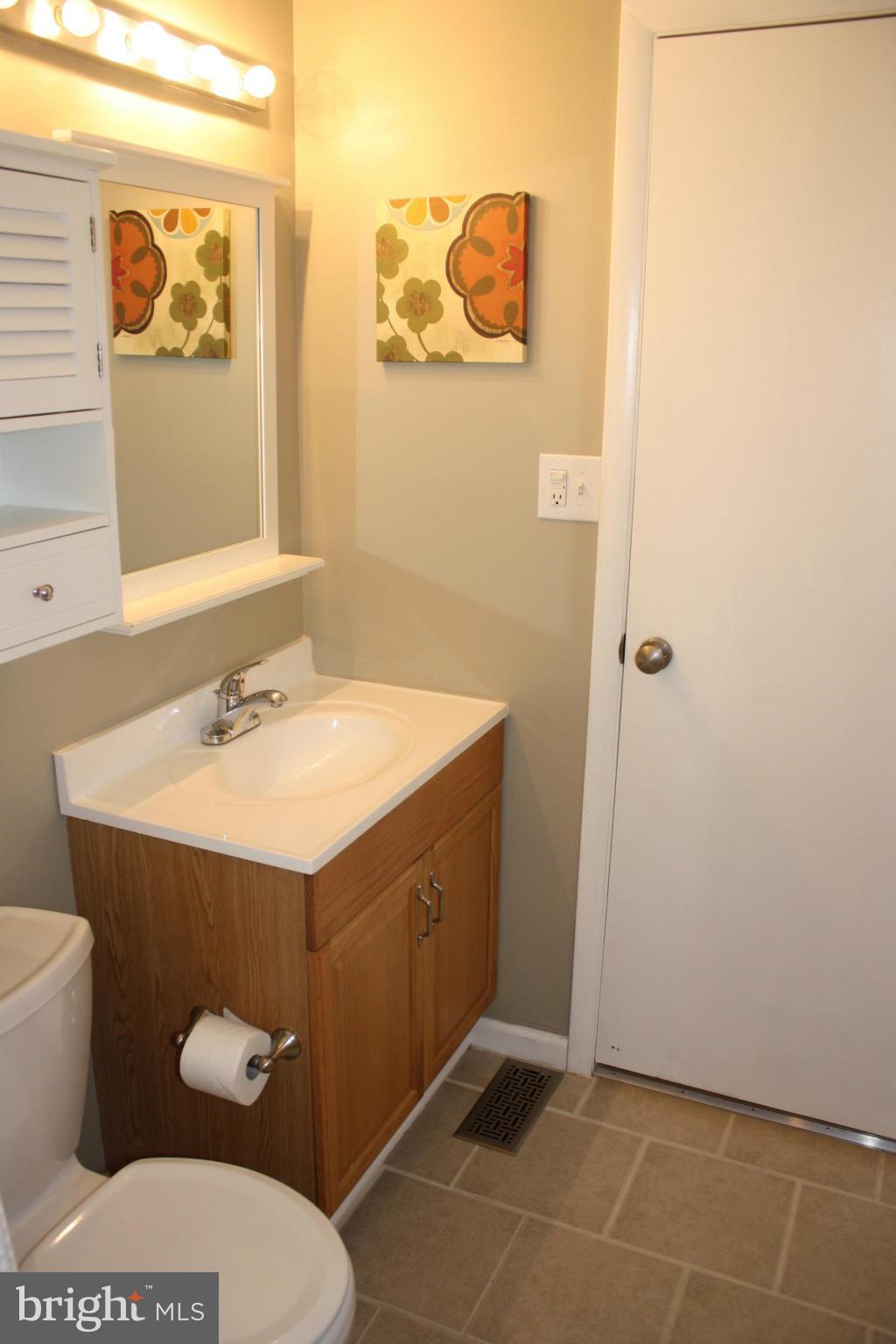 48 Perryfalls Place Baltimore, MD 21236 - Photo 23 of 30 Bath