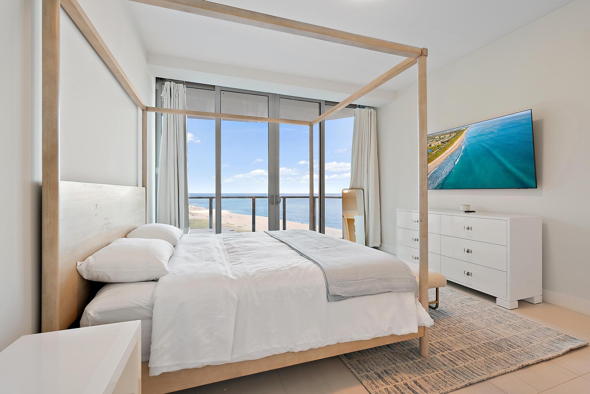 3100 North Ocean Drive, Unit 1002 Riviera Beach, FL 33404 - Photo 8 of 32 3100 N Ocean Drive, H1002-6 2