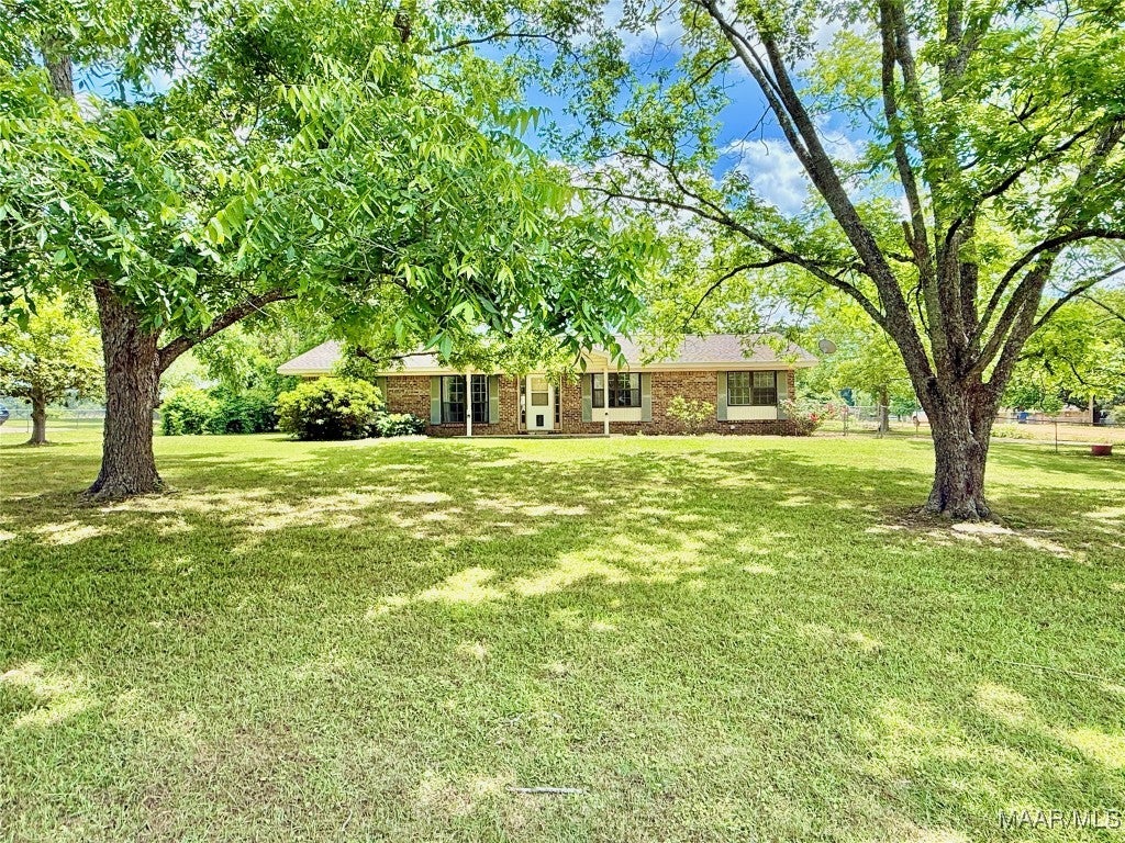 135 Springdale Road Hartford, AL 36344 - Photo 29 of 39 Gallery Image 29