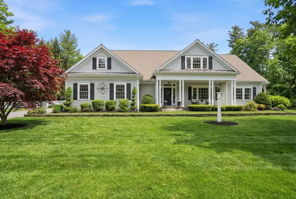$2,425,000 | 372 Tremont Street, Duxbury, MA 02332