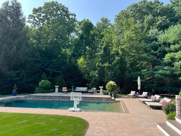 $2,425,000 | 372 Tremont Street, Duxbury, MA 02332