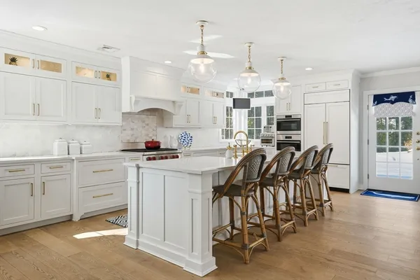$2,425,000 | 372 Tremont Street, Duxbury, MA 02332