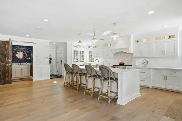 $2,425,000 | 372 Tremont Street, Duxbury, MA 02332