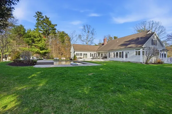 $2,425,000 | 372 Tremont Street, Duxbury, MA 02332