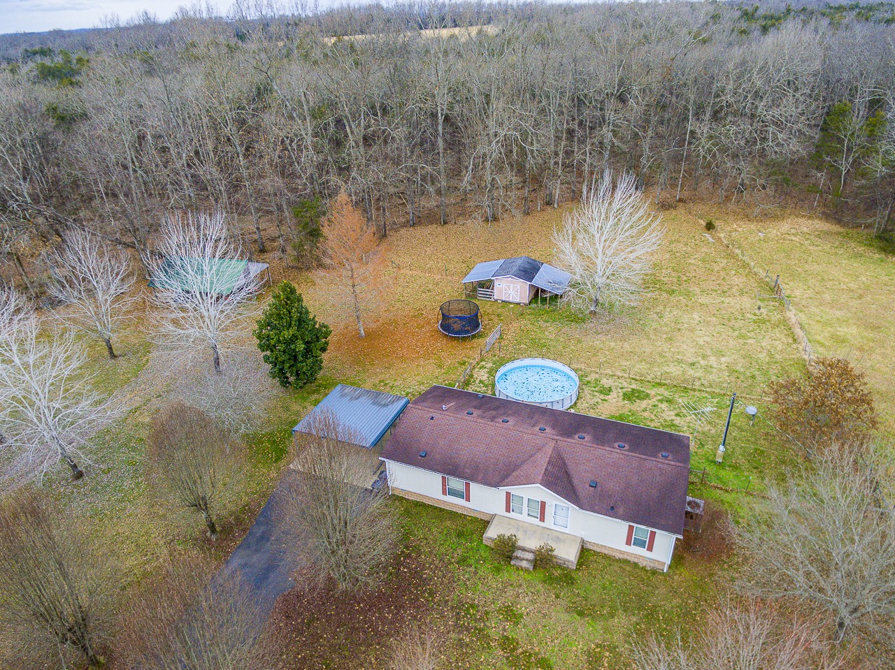 2390 Bob Cheek Road Lewisburg, TN 37091 - Photo 12 of 38 Gallery Image 12