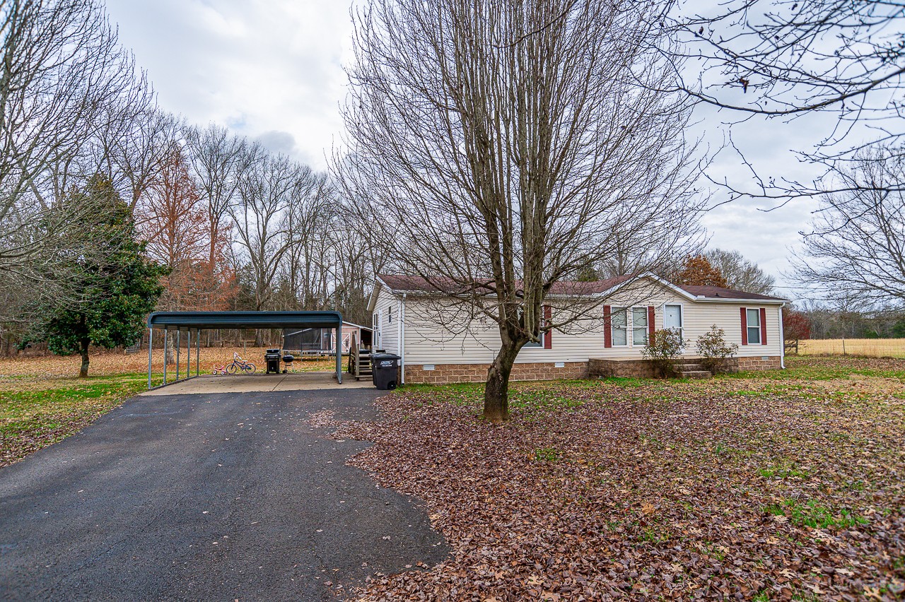 2390 Bob Cheek Road Lewisburg, TN 37091 - Photo 4 of 38 Gallery Image 4