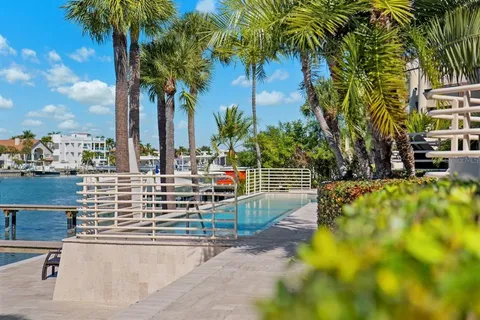 $1,950,000 | 740 Pinellas Bayway South, Tierra Verde, FL 33715