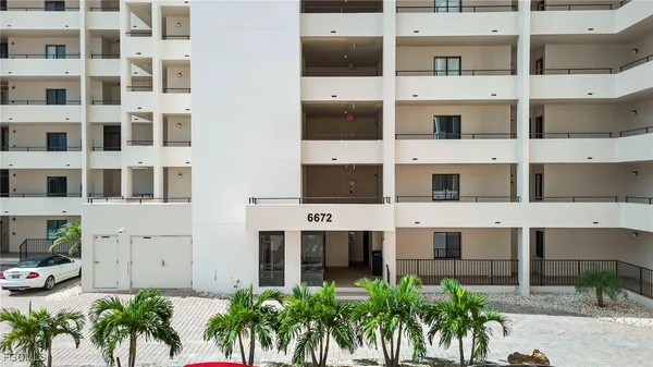 $675,000 | 6672 Estero Boulevard, Unit A106, Fort Myers Beach, FL 33931