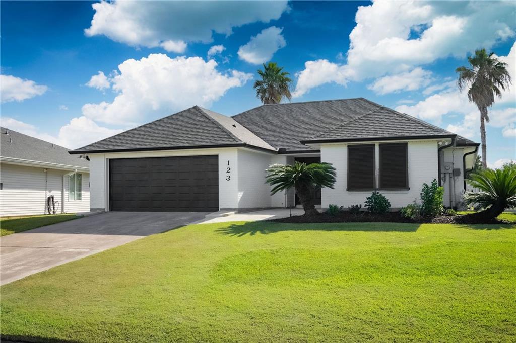 123 Intrepid Drive Slidell, LA 70458 - Photo 1 of 25 Gallery Image 1