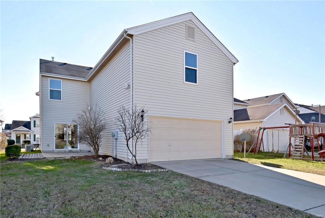 531 Copper Meadows Lane O'Fallon, MO 63368 - Photo 3 of 3