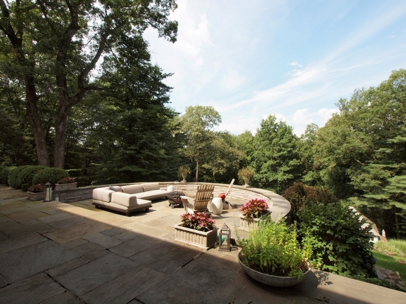 4 Patio
