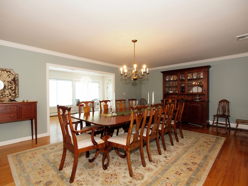 223 Hickok Road New Canaan, CT 06840 - Photo 8 of 18 8 Dining Room