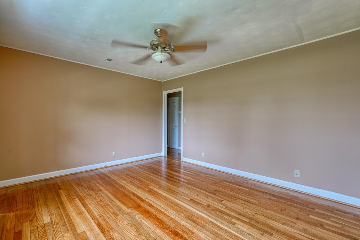3661 New Cut Road Inman, SC 29349 - Photo 4 of 33