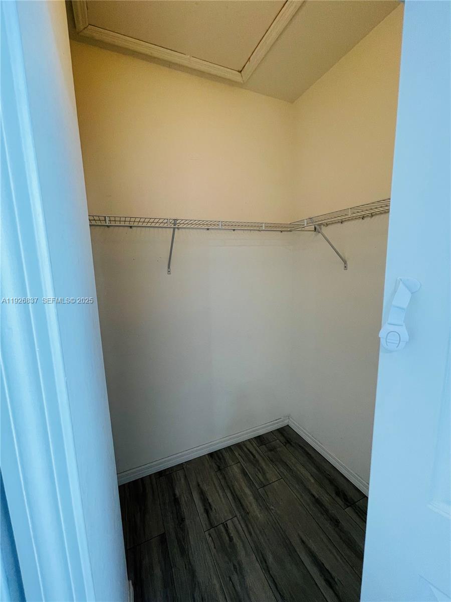 27312 Southwest 138th Path Homestead, FL 33032 - Photo 22 of 41 a view of small space