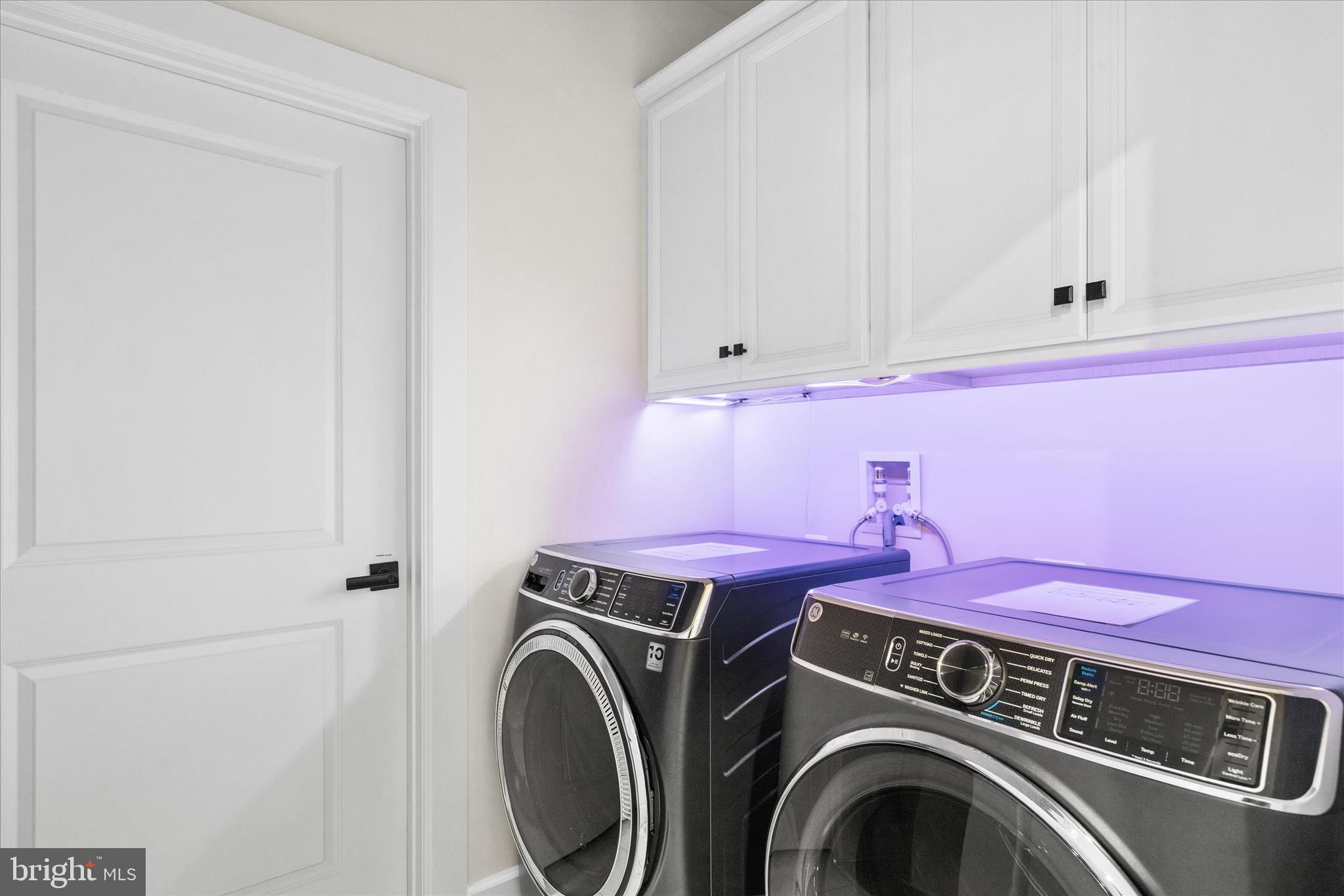 12377 Hidden Bay Drive Berlin, MD 21811 - Photo 39 of 71 a utility room with dryer and washer
