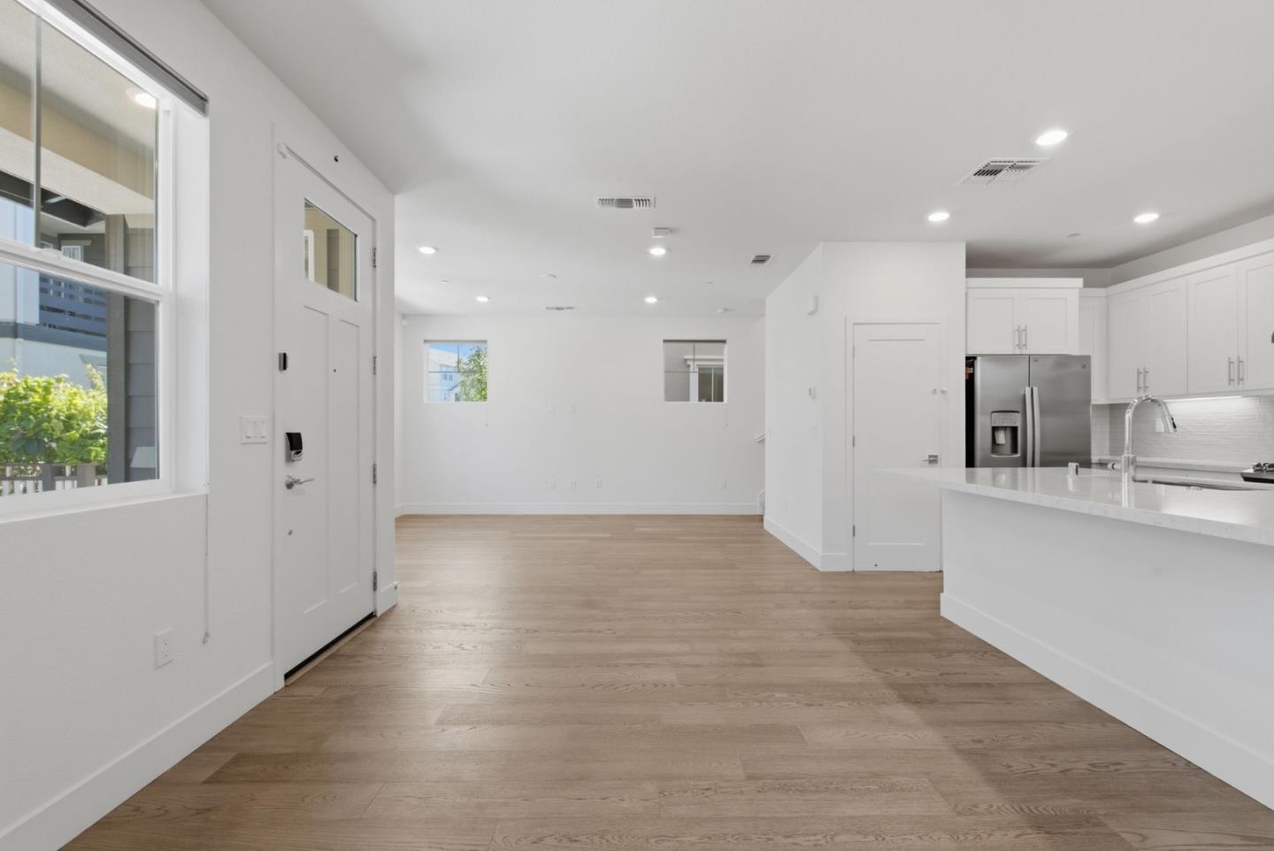 37906 Seafarer Road Newark, CA 94560 - Photo 10 of 68