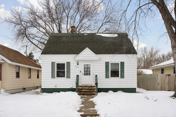 $180,000 | 1723 2nd Street North, St. Cloud, MN 56303