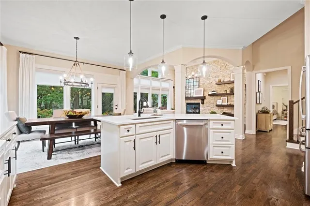 $763,000 | 16336 Nieman Road, Overland Park, KS 66221