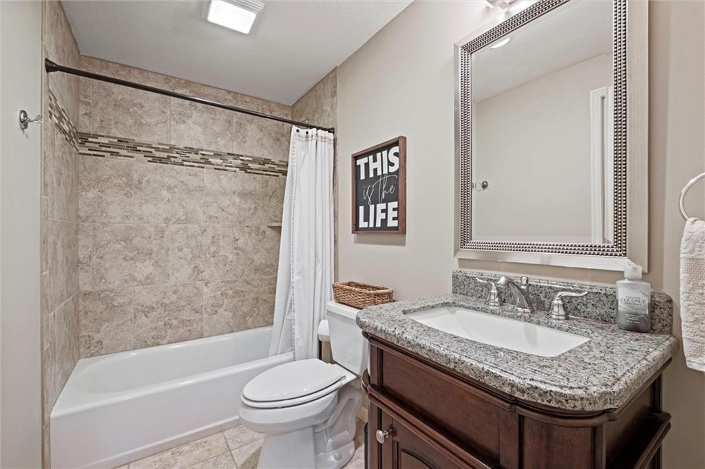 16336 Nieman Road Overland Park, KS 66221 - Photo 41 of 55