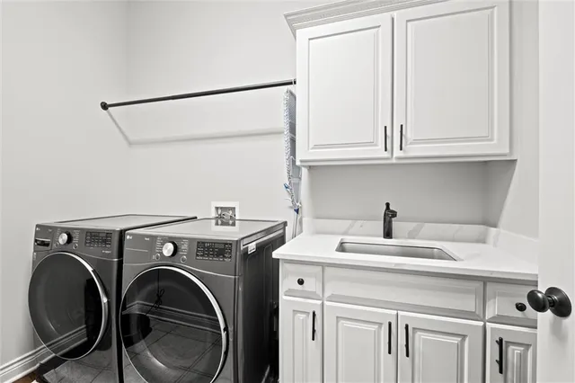 $763,000 | 16336 Nieman Road, Overland Park, KS 66221