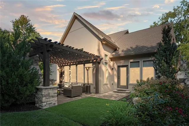 $763,000 | 16336 Nieman Road, Overland Park, KS 66221