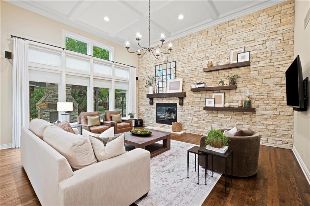 16336 Nieman Road Overland Park, KS 66221 - Photo 7 of 55