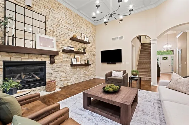 $763,000 | 16336 Nieman Road, Overland Park, KS 66221