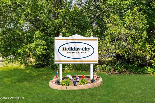 $250,000 | 1645 Mt Everest Lane, Toms River, NJ 08753