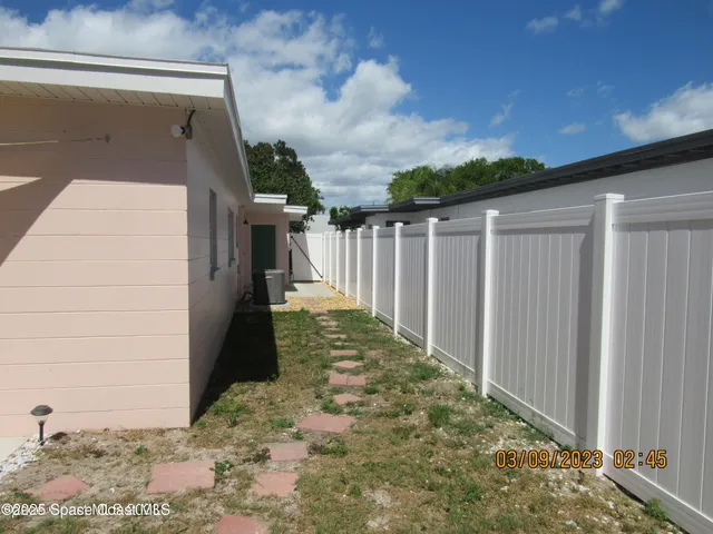 $1,800 | 113 Harrison Avenue, Cape Canaveral, FL 32920