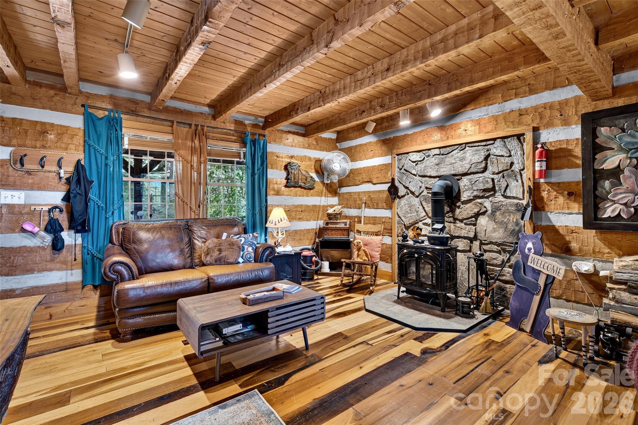 602 Quail Cove Road Clyde, NC 28721 - Photo 6 of 48 Gallery Image 6