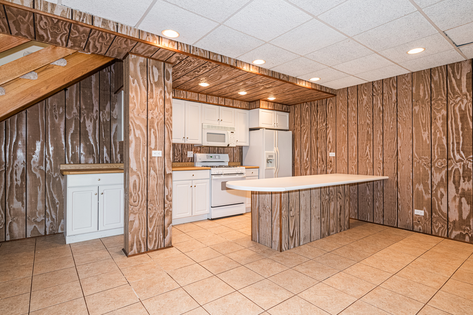 1071 Bonner Road Wauconda, IL 60084 - Photo 43 of 61 a kitchen with a sink and cabinets