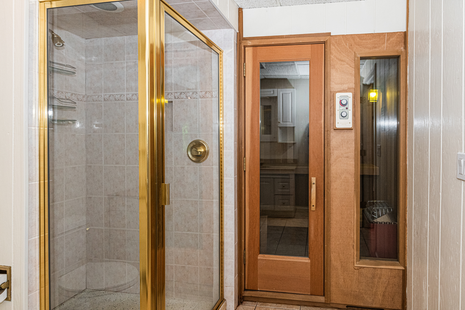 1071 Bonner Road Wauconda, IL 60084 - Photo 46 of 61 a bathroom with a glass shower door