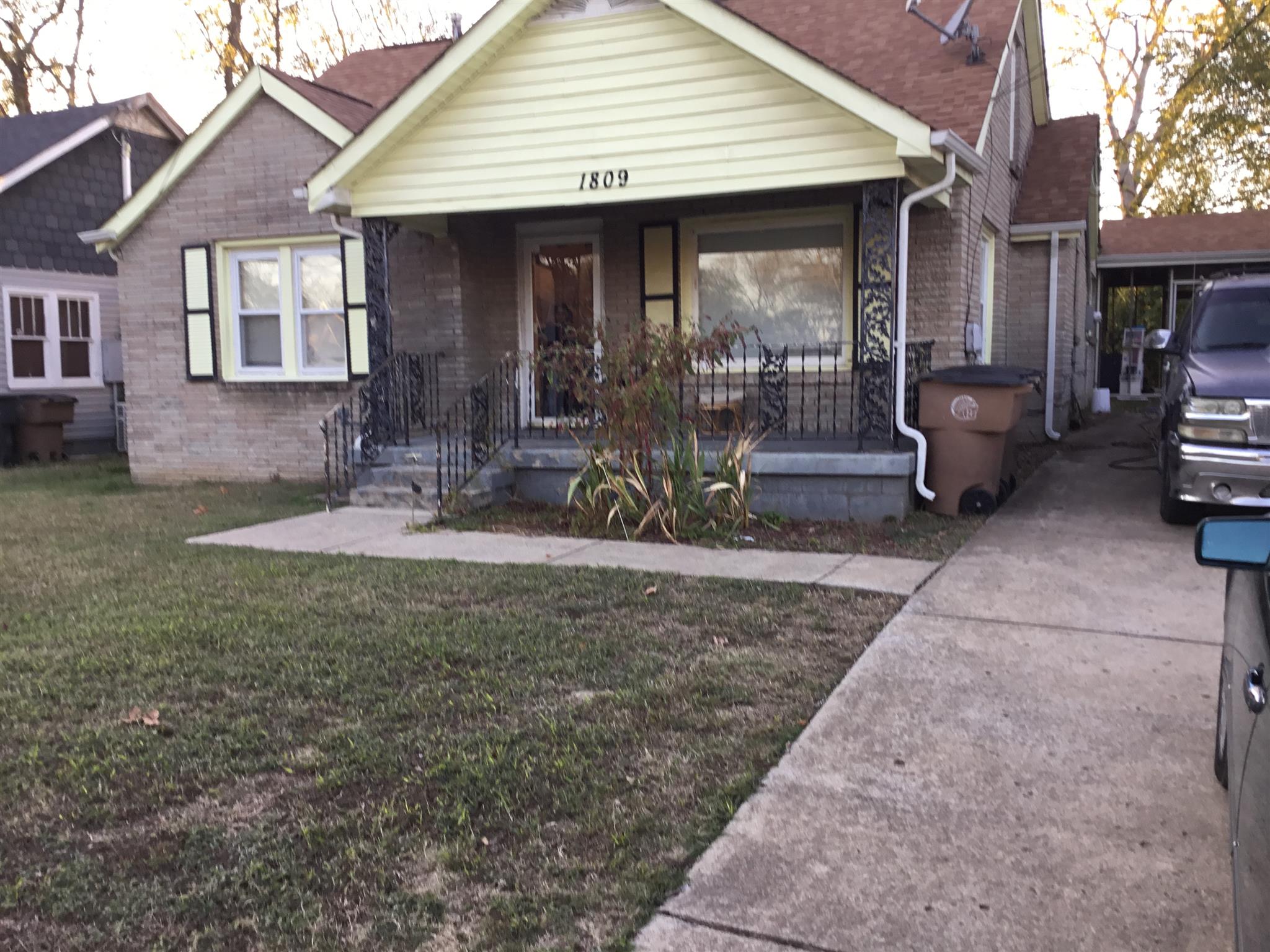 1809 South Hamilton Road Nashville, TN 37218 - Photo 15 of 15 a view of a house with backyard